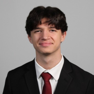 Stephen Quartarone headshot